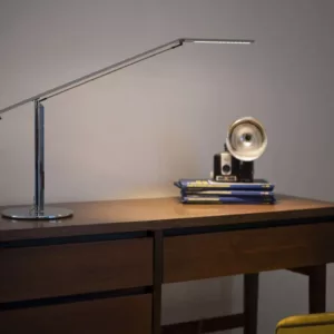 Equo Desk Lamp_Chrome_Lifestyle_Koncept