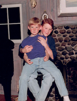 Blake and Drew Garfield as kids