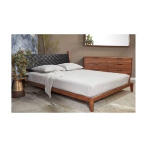Cove Bed_Natural Oil_Lifestyle_Union Home