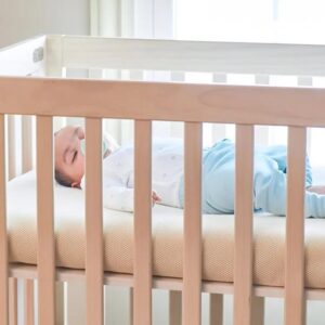 Breathable Organic Mini Crib Mattress_Baby Sleeping_Naturepedic